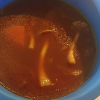 カレー風味トマトスープ